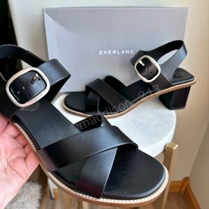 Everlane Leather Buckle Heel Sandals Black size 10 Block Chunky Heel Big Buckle